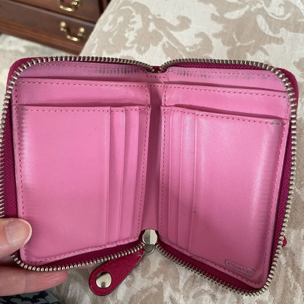 Coach Pink Patent Leather Accordion Zip Wallet - Picture 8 of 8